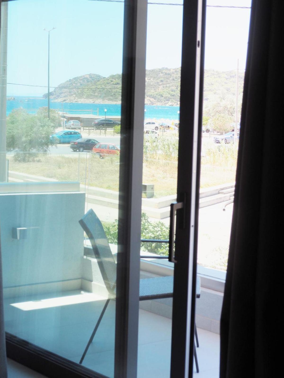 Golden Sand Suites Anavyssos Esterno foto